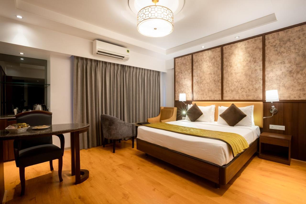 Freesia By Express Inn Palghar Bagian luar foto